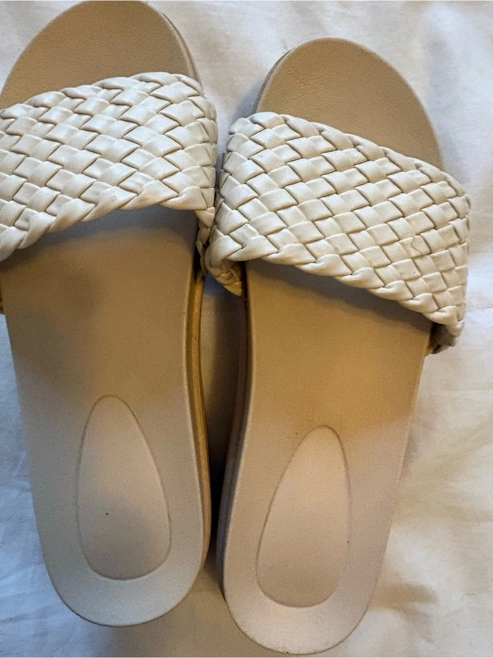 Woven Platform Slide Sandals in Cream like new